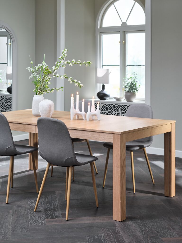KORSKRO L200/326 Tisch Eiche natur + 4 JONSTRUP Stühle grau