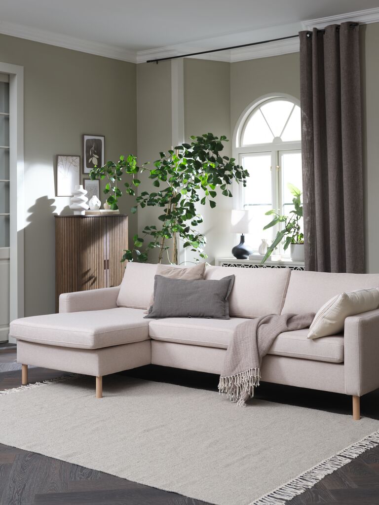 Sofa HELLERUP Chaiselongue beige Stoff/Eiche natur