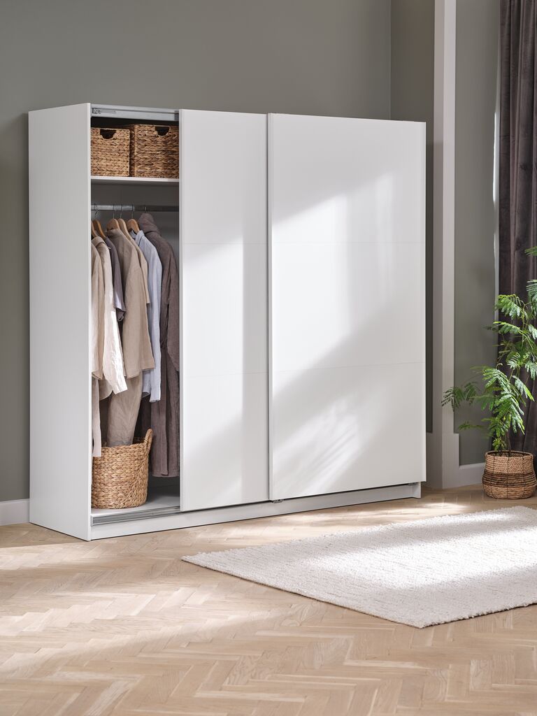 Kleiderschrank RABERG 200x200 weiß