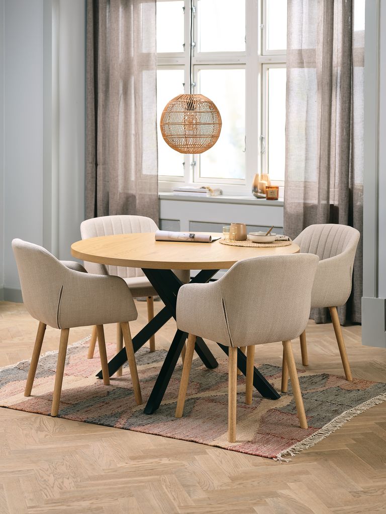 NORTOFT Ø120 Tisch Eiche warm + 4 ADSLEV Stühle beige