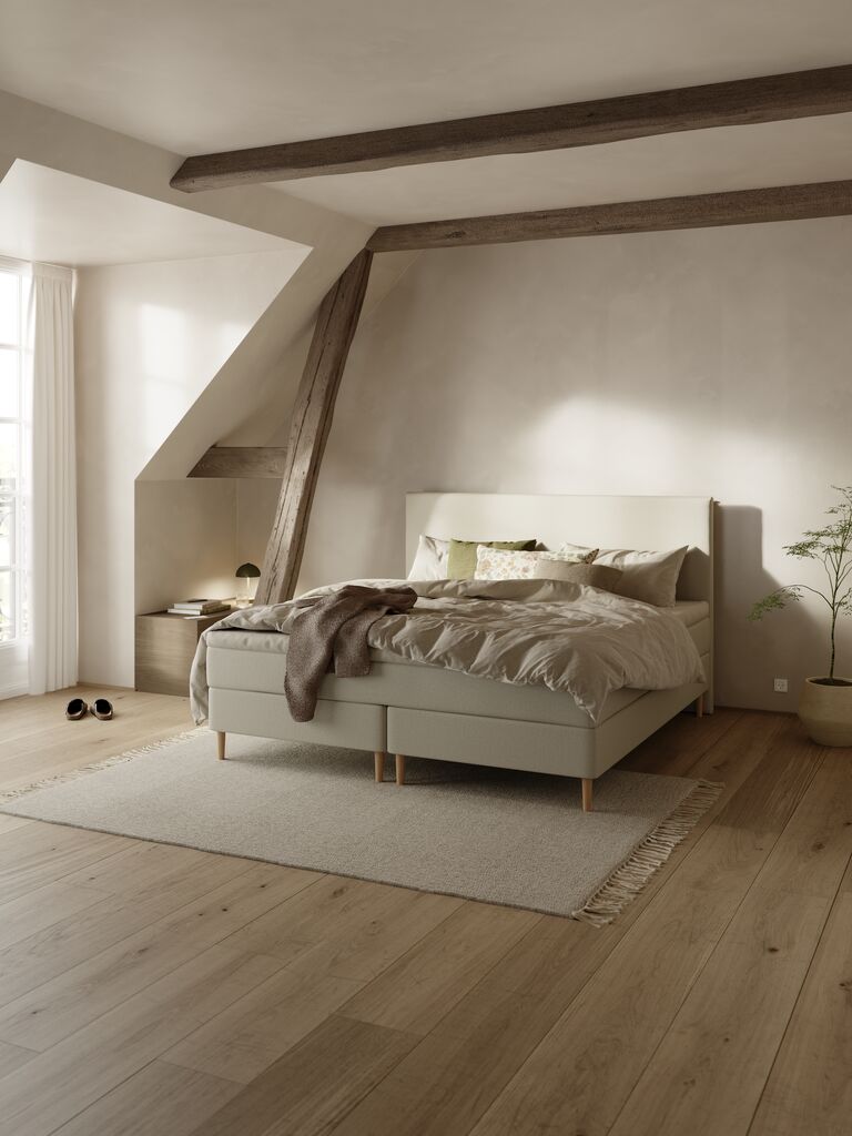 Boxspringbett 180x200 NEVLA + EKSO Sand-91 Medium