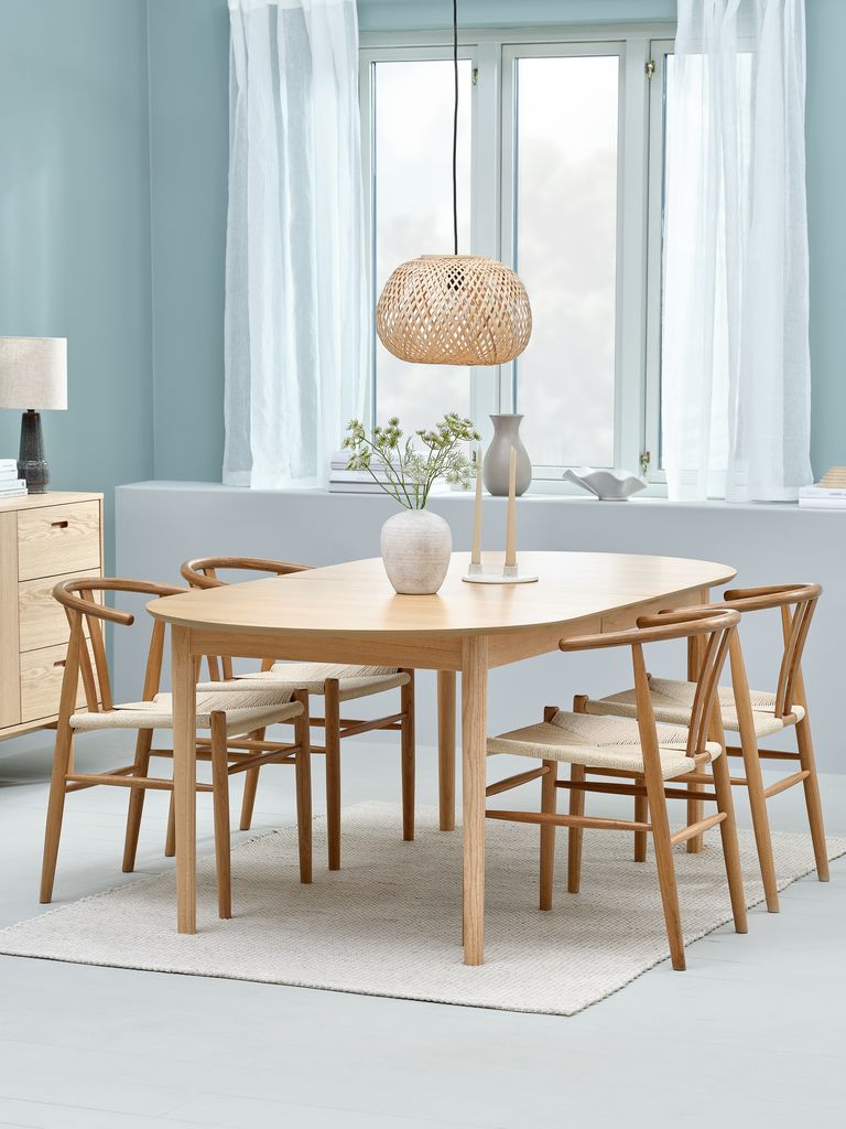 MARSTRAND L200/280 Tisch Eiche natur + 4 GUDERUP Eiche natur